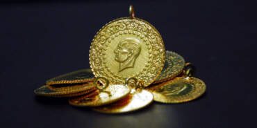 Altın Yatırımcısına Kritik Uyarı: Fiyatlara Dikkat! Piyasalar Renk Değiştiriyor