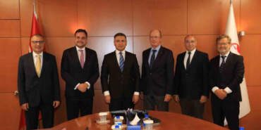 Araç Muayenesinde Yeni Dönem… Turka İlk İmzayı Attı