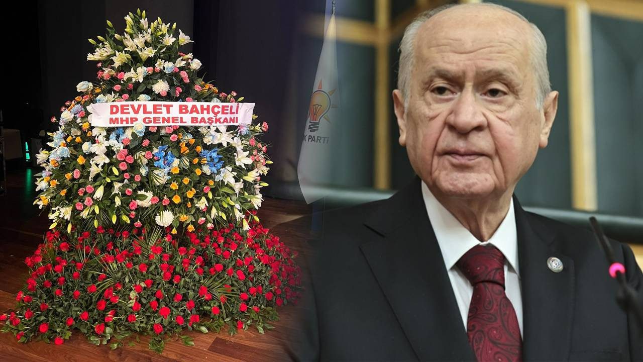 Bahçeli’den AKP’ye ‘Kuruluş’ Hediyesi: 1071 Kırmızı, 24 Mavi Gül Gönderdi