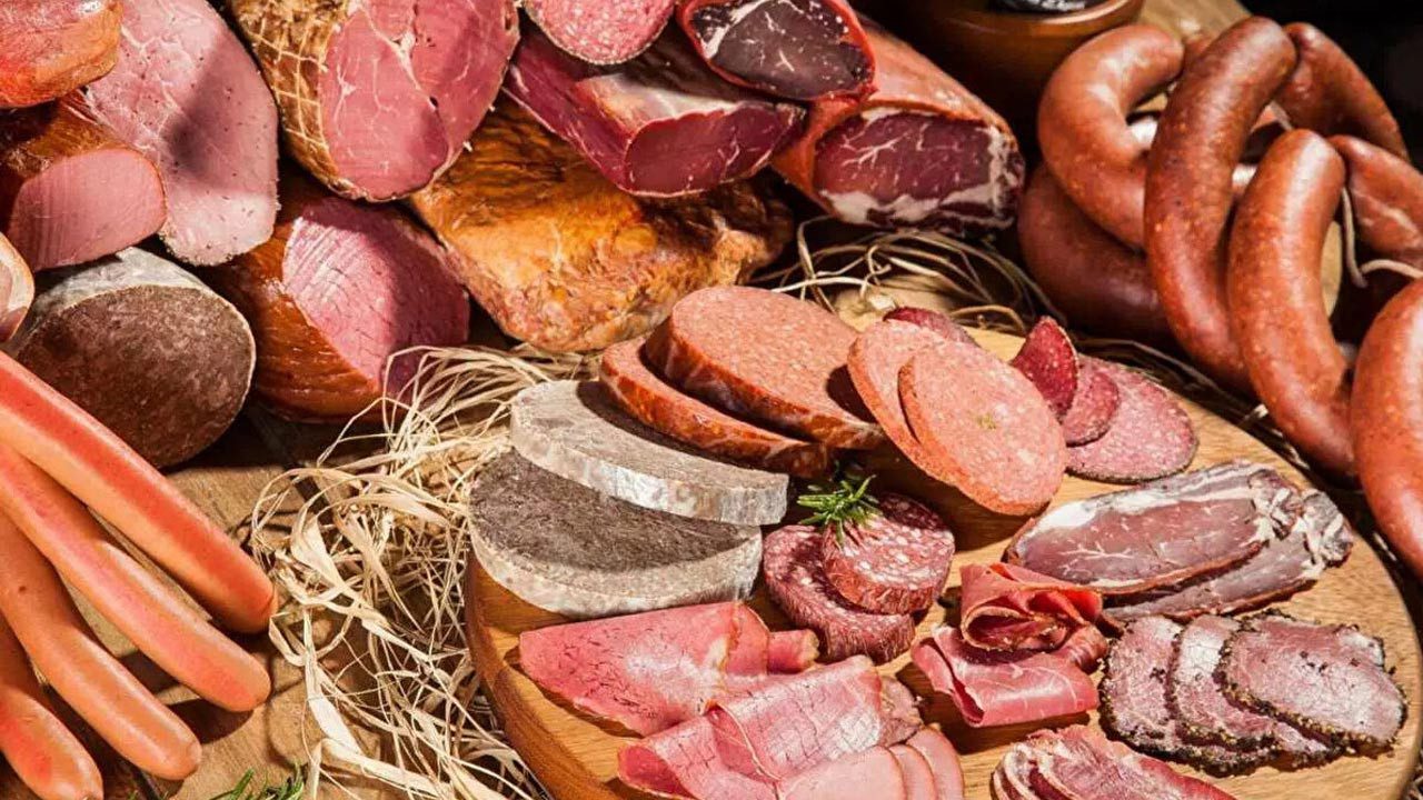 Bakanlık Rezaleti İfşa Etti: Gıda Skandalı Büyüyor! At, Eşek ve Domuz Eti Yine Sofralarımızda