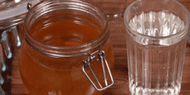 Balın Doğal Olduğu Bu Yöntemle Kolayca Anlaşılıyor! Uzmanlar Uyardı: Sağlığınızdan Olmamak İçin Dikkat Edin