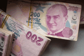 Bankalarda Mevduat Rüzgarı Hız Kesmedi: Bankaya Bu Parayı Koyan 170 Bin Lira Alıyor