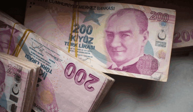 Bankalarda Mevduat Rüzgarı Hız Kesmedi: Bankaya Bu Parayı Koyan 170 Bin Lira Alıyor