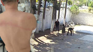 Belediye Başkanı Erkan Hayla Zabıtanın Sırtında Sopa Kırdı: Dehşet Anları Saniye Saniye Kaydedildi