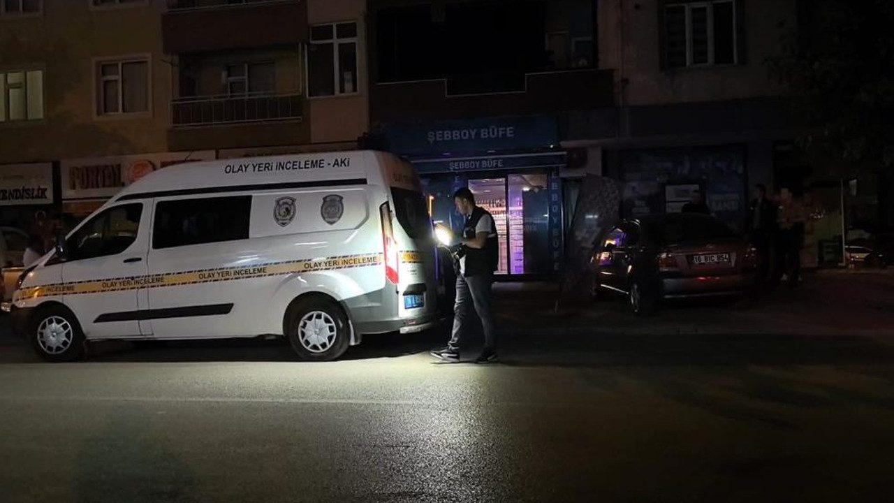 Bursa’da Tekel Bayiine Silahlı Saldırı! Kurşun Yağdırdılar