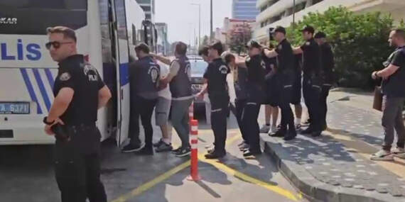 Bursa’da Yasa Dışı Bahis Çetesine Darbe