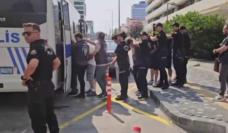 Bursa’da Yasa Dışı Bahis Çetesine Darbe