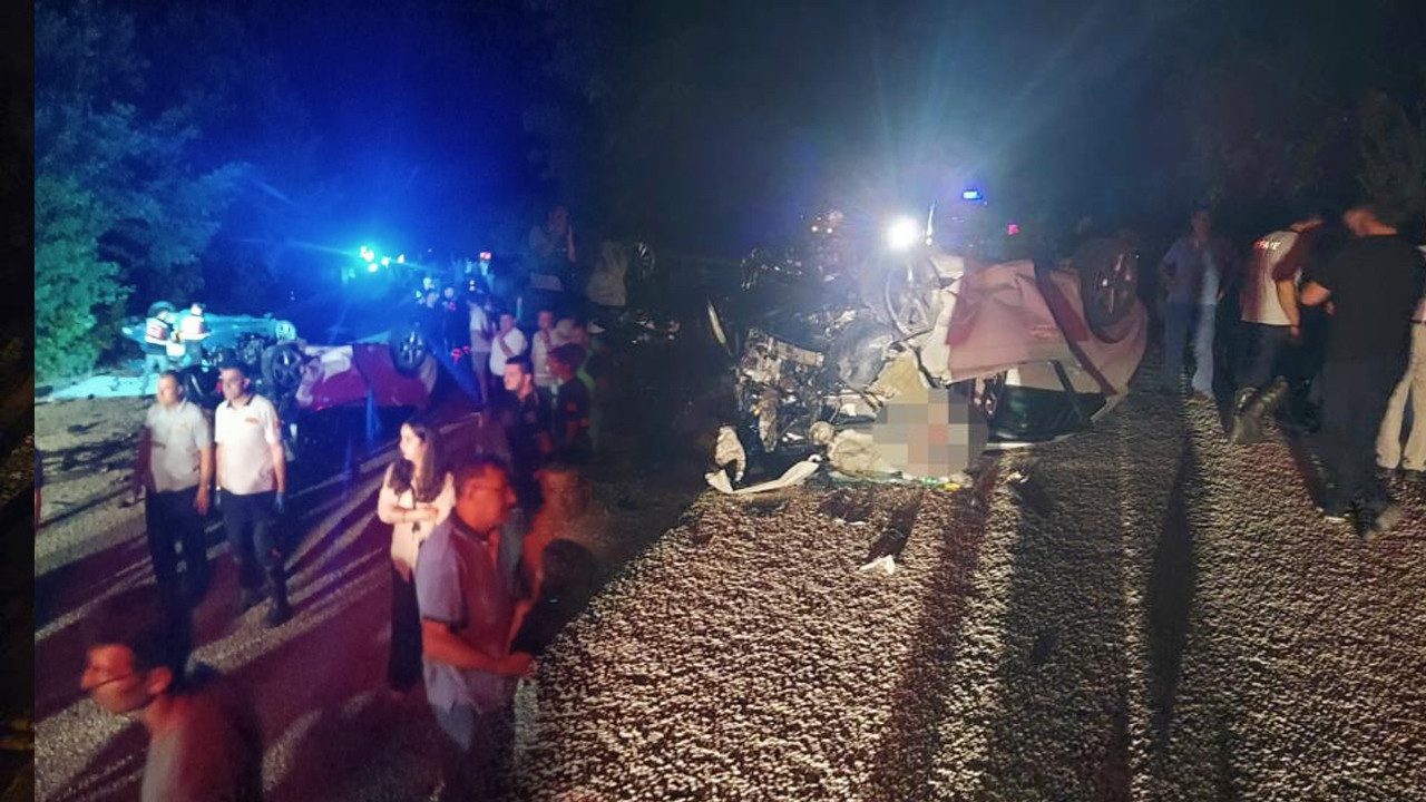 Çanakkale’de Katliam Gibi Kaza… Çok Sayıda Ölü Var