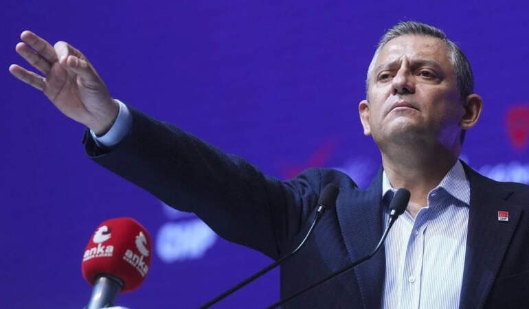 CHP Lideri Özel Meclis’teki Gazze Oturumunda Konuştu: ‘Serin Salonlarda Netanyahu ile Kayıkçı Kavgası Yapanların…’