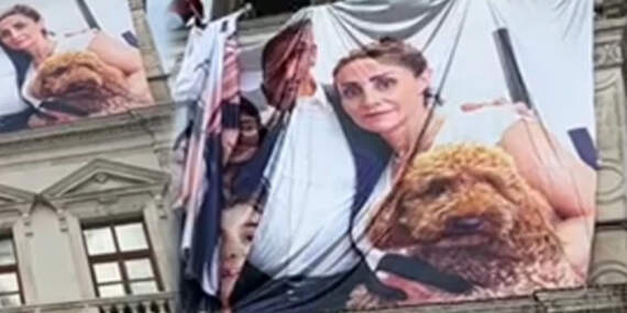 CHP Mitingi Öncesi Gerilim: İnan Güney’in Aile Fotoğrafı Kaldırıldı