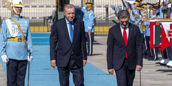 Cumhurbaşkanı Erdoğan, Gürcistan Cumhurbaşkanı Kavelashvili’yi Resmi Törenle Karşıladı