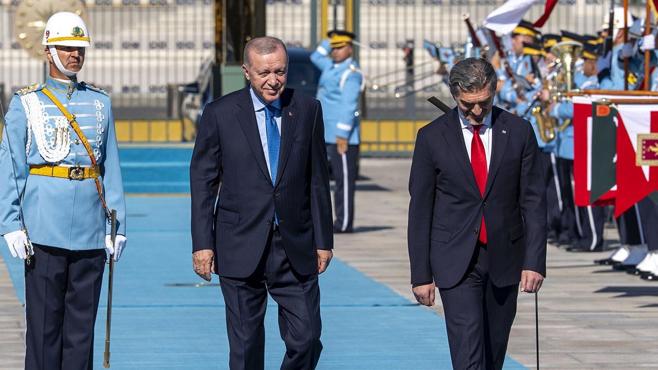 Cumhurbaşkanı Erdoğan, Gürcistan Cumhurbaşkanı Kavelashvili’yi Resmi Törenle Karşıladı