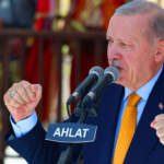 Cumhurbaşkanı Erdoğan’dan Ahlat’ta ‘Terörsüz Türkiye’ Mesajı: ‘Son Düzlüğe Varmış Bulunuyoruz’