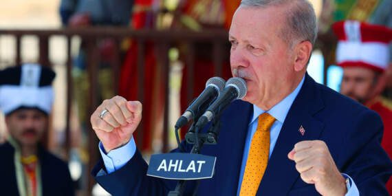 Cumhurbaşkanı Erdoğan’dan Ahlat’ta ‘Terörsüz Türkiye’ Mesajı: ‘Son Düzlüğe Varmış Bulunuyoruz’