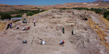Gizemli Ocaklar ve Kurban Sunağı… Elazığ’da 6 Bin Yıllık Keşif!