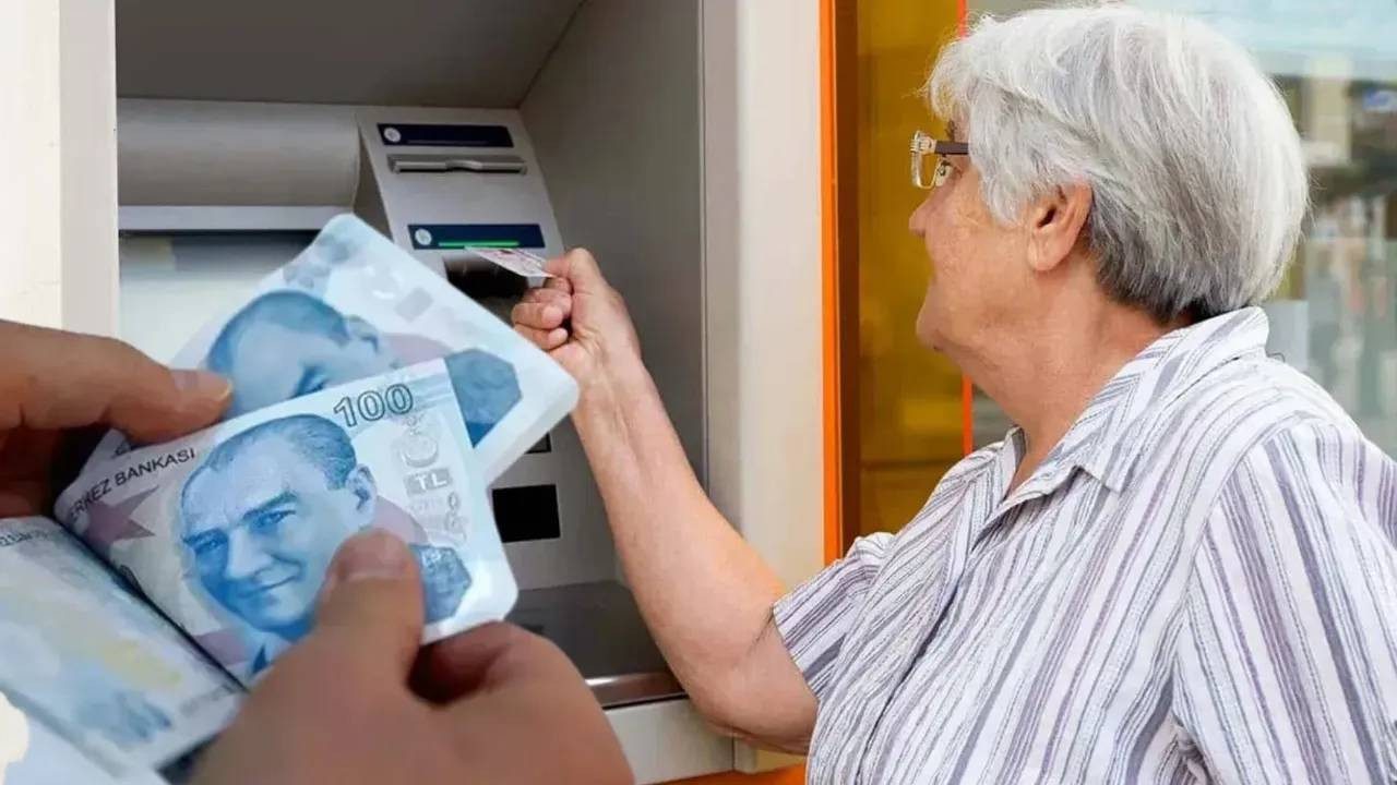 Emekli Maaşı Alanlar Dikkat! Yarından İtibaren Değişiyor, Kontrol Etmeden Geçmeyin