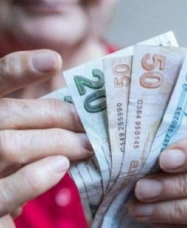 Emeklilerin Aynı Anda 3 Maaş Almasının Formülü Belli Oldu! Çoğu Kişi Farkında Bile Değil