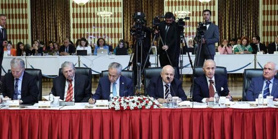 Eski MHP’li Meclis Başkanı İzgi’den Sürpriz Öneri: Cumhurbaşkanlığı Sistemine ‘Meclis Ayarı’ Çağrısı
