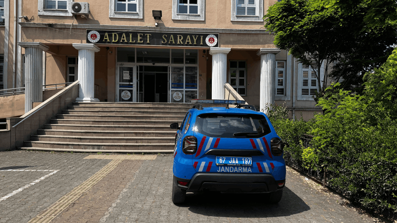 Fındık Bahçesinde ‘Zehir’ Üretti, Yakayı Ele Verdi