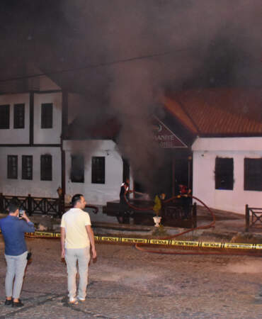 Gümüşhane’de Otel Yangını! Personel Fenalaştı