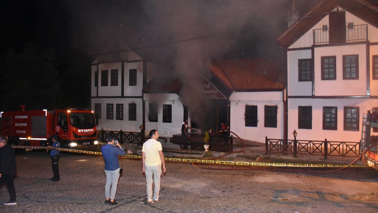 Gümüşhane’de Otel Yangını! Personel Fenalaştı