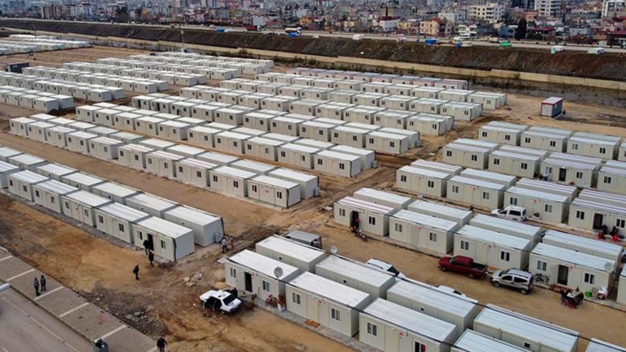 Hatay’da Yaralar Sarılmadan Sağlık Sistemi Çöküyor! 750 Bin Kişi Aile Hekimsiz Kalabilir