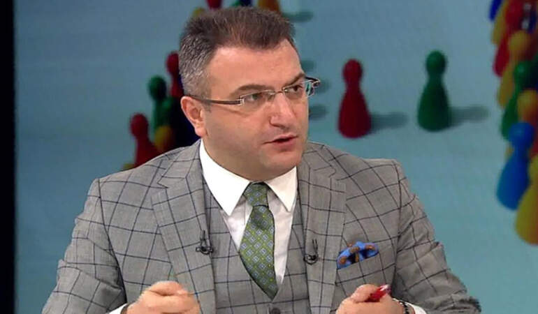 İktidara Yakın Yazar Cem Küçük’ten Ekonomiye Peş Peşe Salvolar:  ‘Kimse Hâlinden Memnun Değil’ Diyerek Eleştirdi