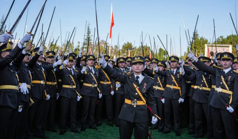 Kara Harp Okulu Mezuniyeti İddialarına MSB’den Cevap! Öğrenciler Aileleriyle Görüştürülecek mi?