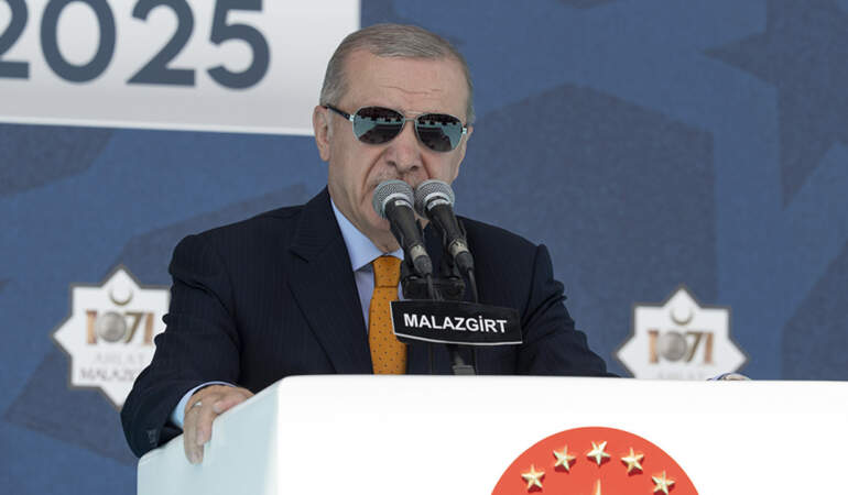 ‘Kılıç’lı ‘Terörsüz Türkiye’ Mesajı Sözleri Oldu… Cumhurbaşkanı Erdoğan Ne Mesaj Vermek İstedi?