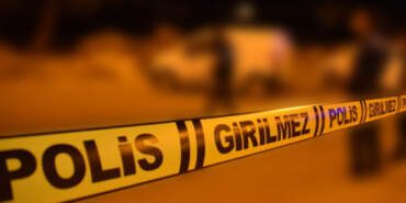 Kocaeli’de Kadın Cinayeti! Eşini Katletti, İntihara Kalkıştı