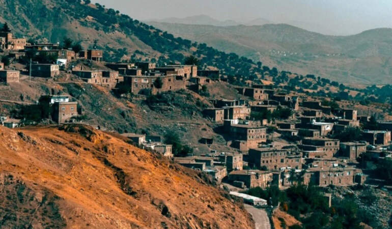 Köyün Altı Kum Gibi Kaynıyor, Kimse Evinden Çıkamıyor! Gece Gündüz Fark Etmiyor, Herkes Korkuyor