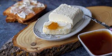 Krema ve Kaymak Üretimine Bakanlık Ayarı! İşletmelere Tarih Verildi, Baştan Sona Değişiyor