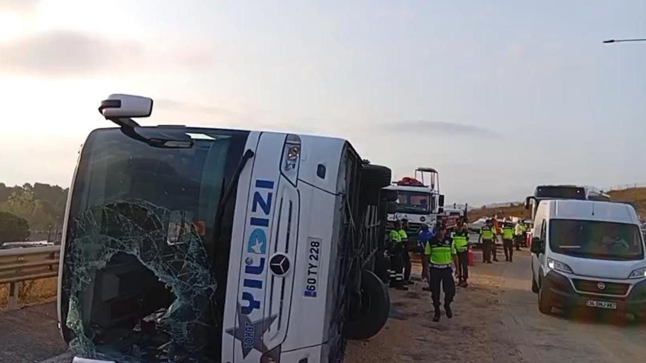 Kuzey Marmara Otoyolu’nda Yolcu Otobüsü Devrildi: Ölü ve Yaralılar Var