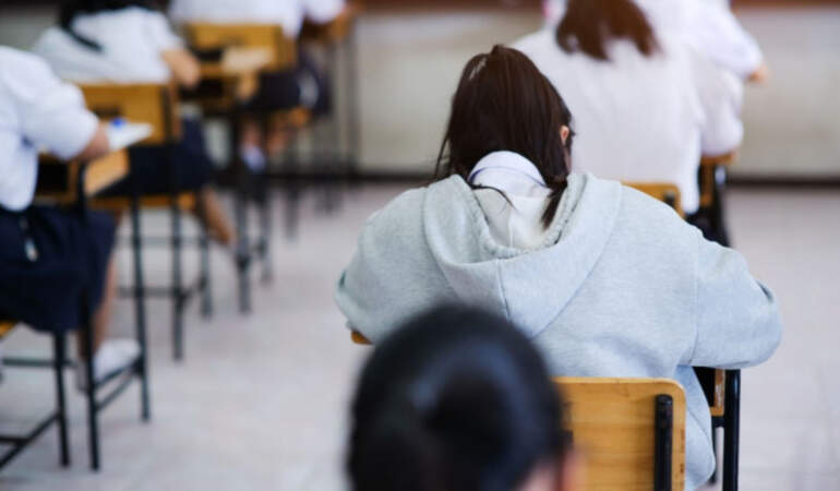Lisedeki Skandal Kural Listesine Soruşturma