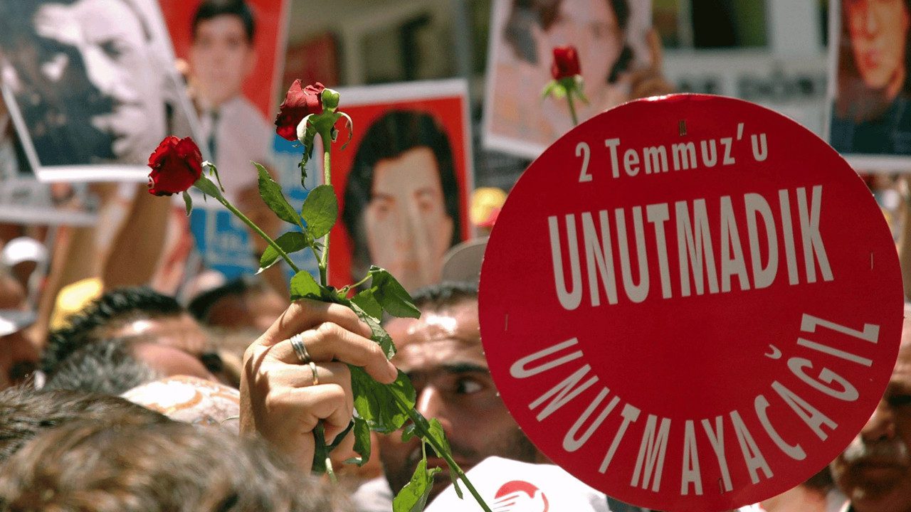 Madımak Katliamı Sanıklarından Adem Kozu’nun Kalan Cezası Kaldırıldı