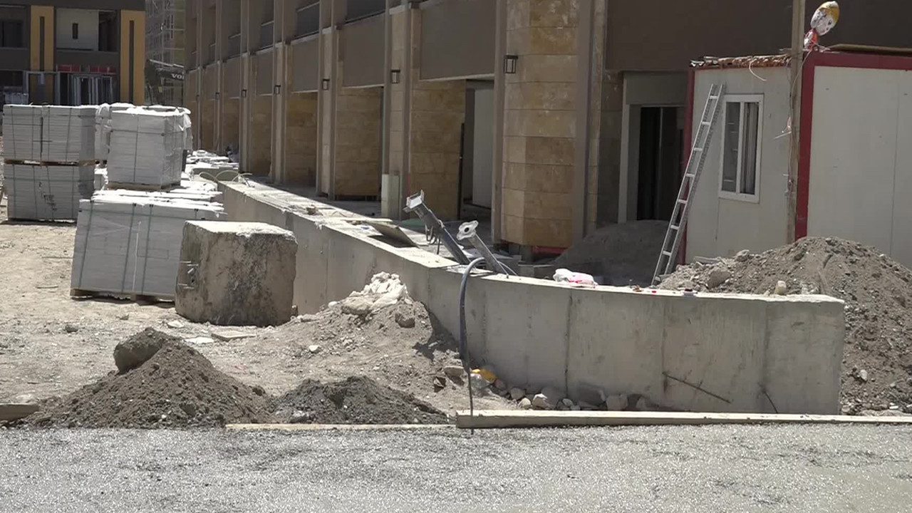 Malatya Şire Pazarı Yeniden Yapıldı Ama… ’48 Dükkan Eksik, Dükkanlar Su Alıyor’