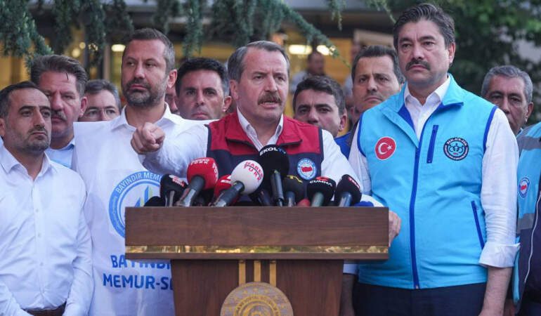 Memur-Sen, Bakanlık Önünden Seslendi