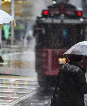 Meteoroloji’den Çifte Uyarı! Çok Sayıda İli Sağanak ve Fırtına Vuracak… İstanbul da Listede