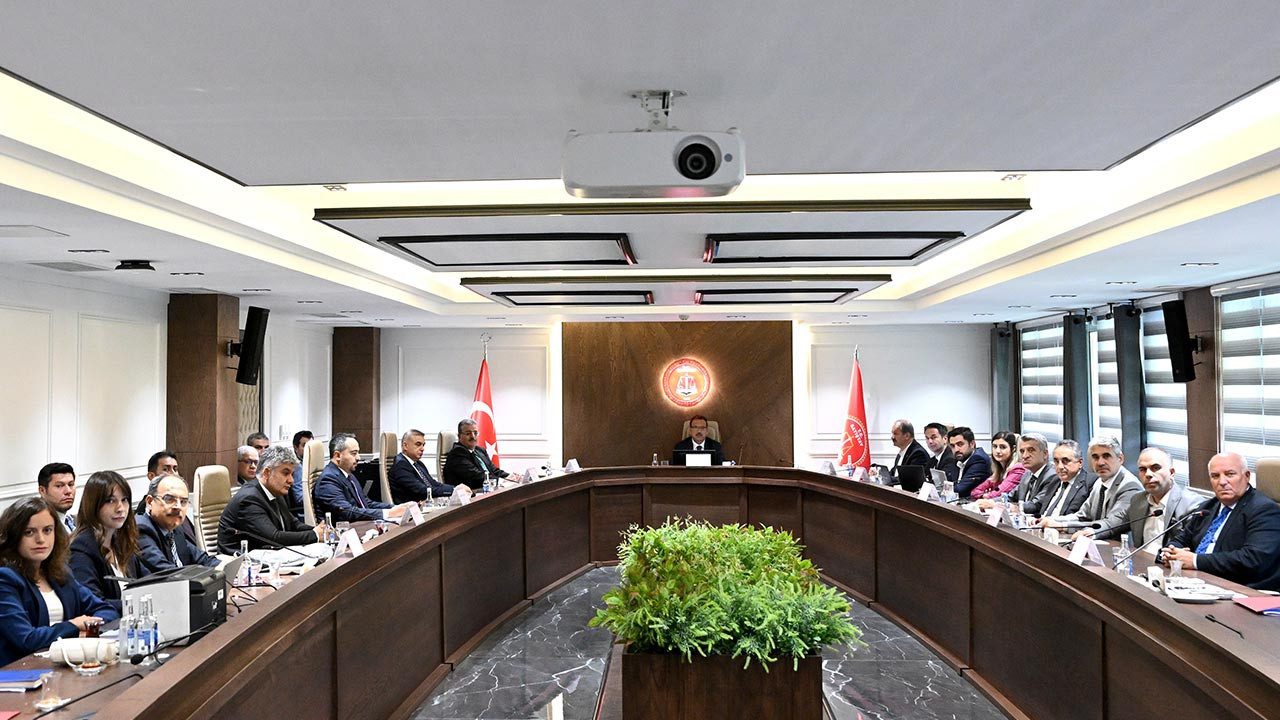 Milyonlarca Memur Merakla Bekliyor: Hakem Kurulu’nun 4. Toplantısı Başladı