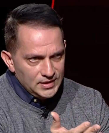 AKP Disipline Sevk Etmişti: Mücahit Birinci Partisinden İstifa Etti