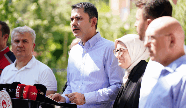 Murat Kurum’dan Balıkesir’e Destek Sözü, ‘1,5 Ay Sonra Başlayacak’ Diyerek Duyurdu
