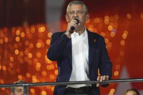 Özgür Özel Beyoğlu’nda İlan Etti: ‘Eylemler Ne Zaman Sonuç Alırsak O Zaman Bitecek’