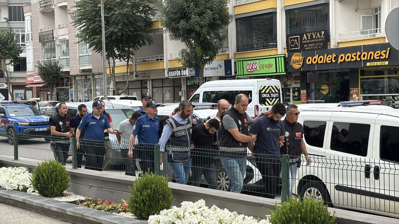 Polis ve Savcı Kılığında 15 Milyonluk Vurgun! 6 Kişi Tutuklandı