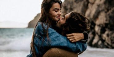 Psikologlar Açıkladı! Sevgilinizin Sizi Gerçekten Sevdiğini Gösteren 3 İşaret Ortaya Çıktı