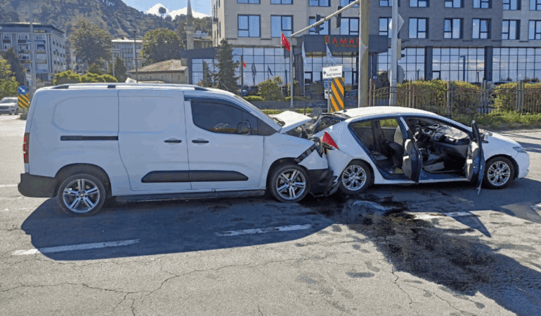 Rize’de Feci Kaza! 1 Ölü, 5 Yaralı