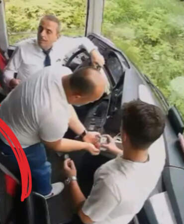 Samsun’da İki Kişinin Ölümüne Neden Olan Kaza Anı Ortaya Çıktı! Şoför Yardım İstemiş