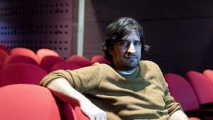 Sanat Dünyasında ‘MeToo’ Rüzgarı! Yönetmen Selim Evci Hakkında Taciz İddiaları… MUBİ ve Akbank Sanat Biletini Kesti