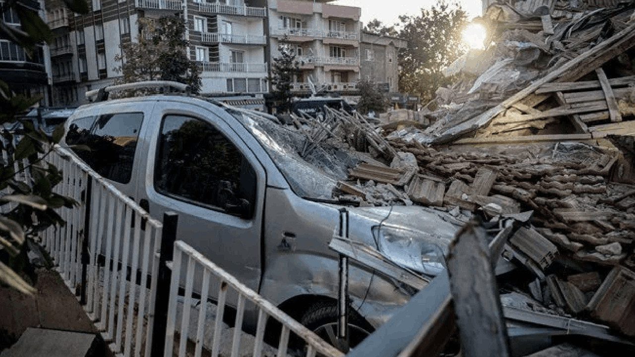 Sındırgı Depreminde Yıkılan Binanın Sahibi Tutuklandı