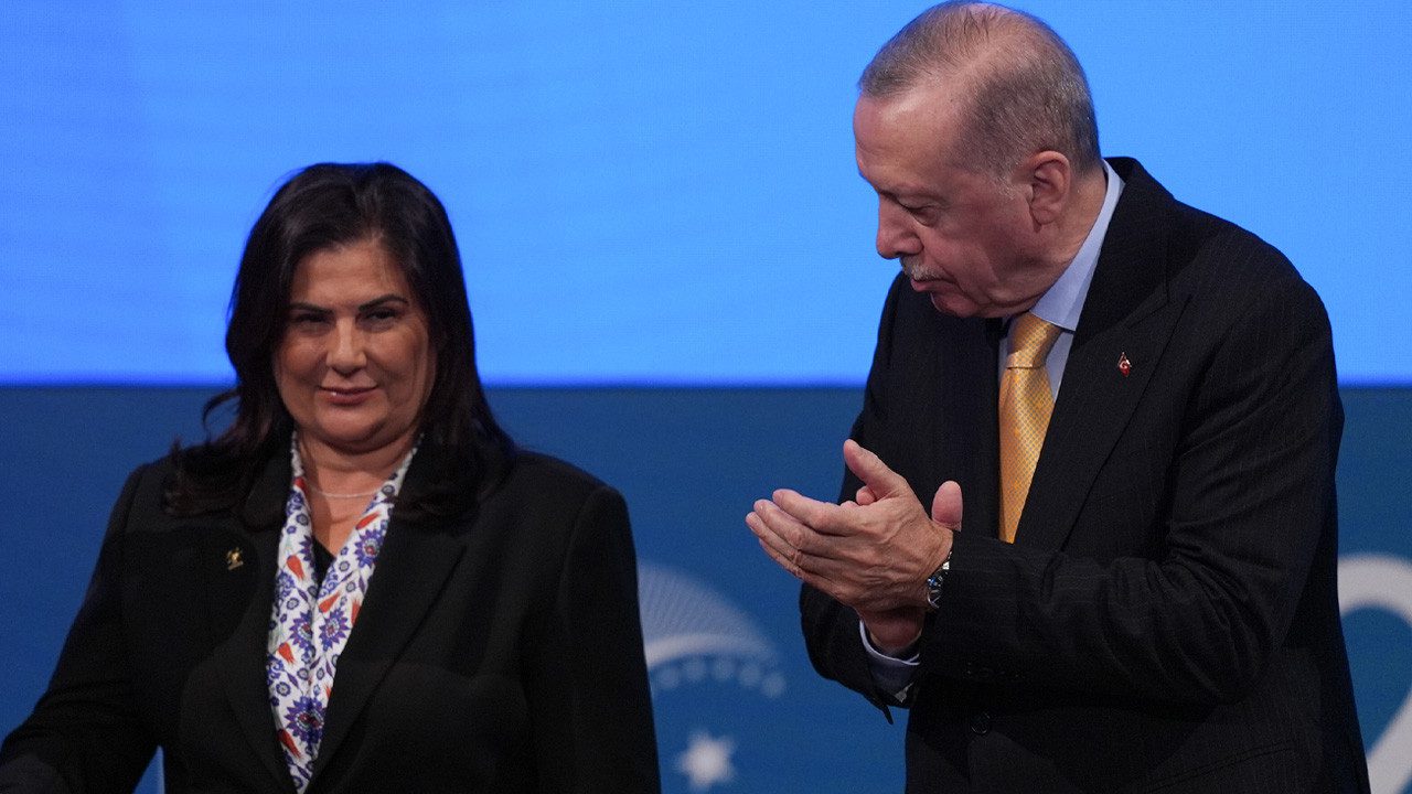 Son Dönemin En Çok Konuşulan Gündemi… AKP, Transferleri Nasıl Yapıyor? En Çok Buna Dikkat Ediliyor!