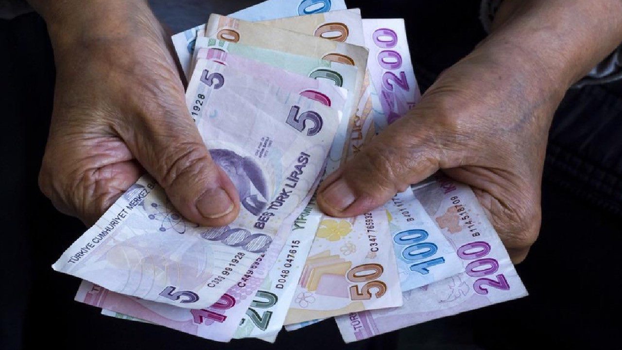 SSK ve Bağ-Kur Emeklileri İçin 27 Bin TL’lik Ek Ödeme: En Yüksek Promosyonu Bu Bankalar Veriyor